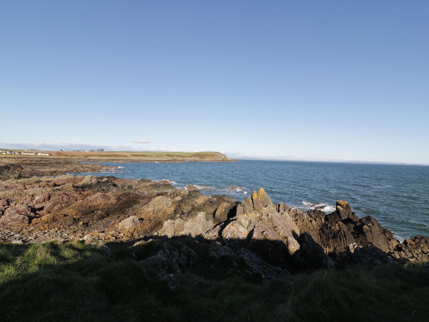 Апартаменты The Moorings Isle of Whithorn Экстерьер фото